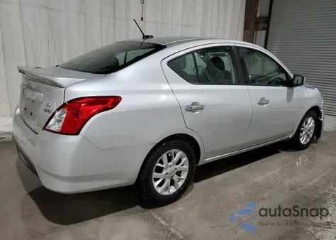 2018 Nissan Versa S z USA, uszkodzony, nr VIN 3N1CN7AP3JL858167